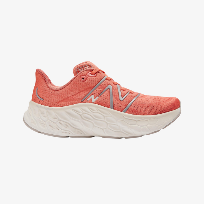 7 / Red / White / Regular