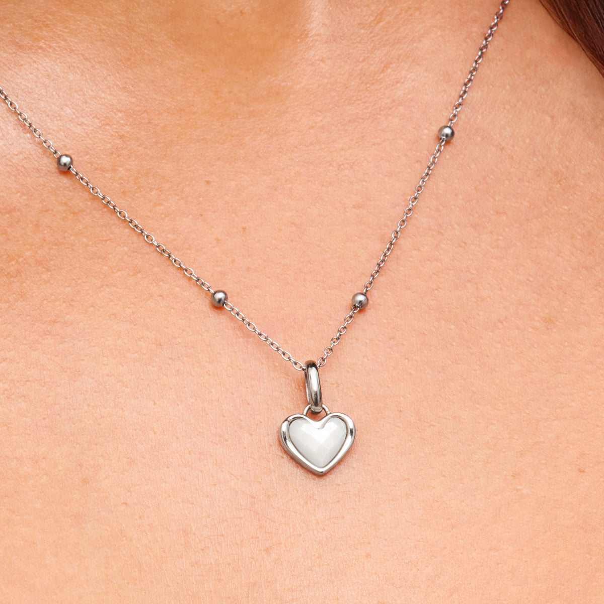 Mother of Pearl Heart Bracelet (Silver)