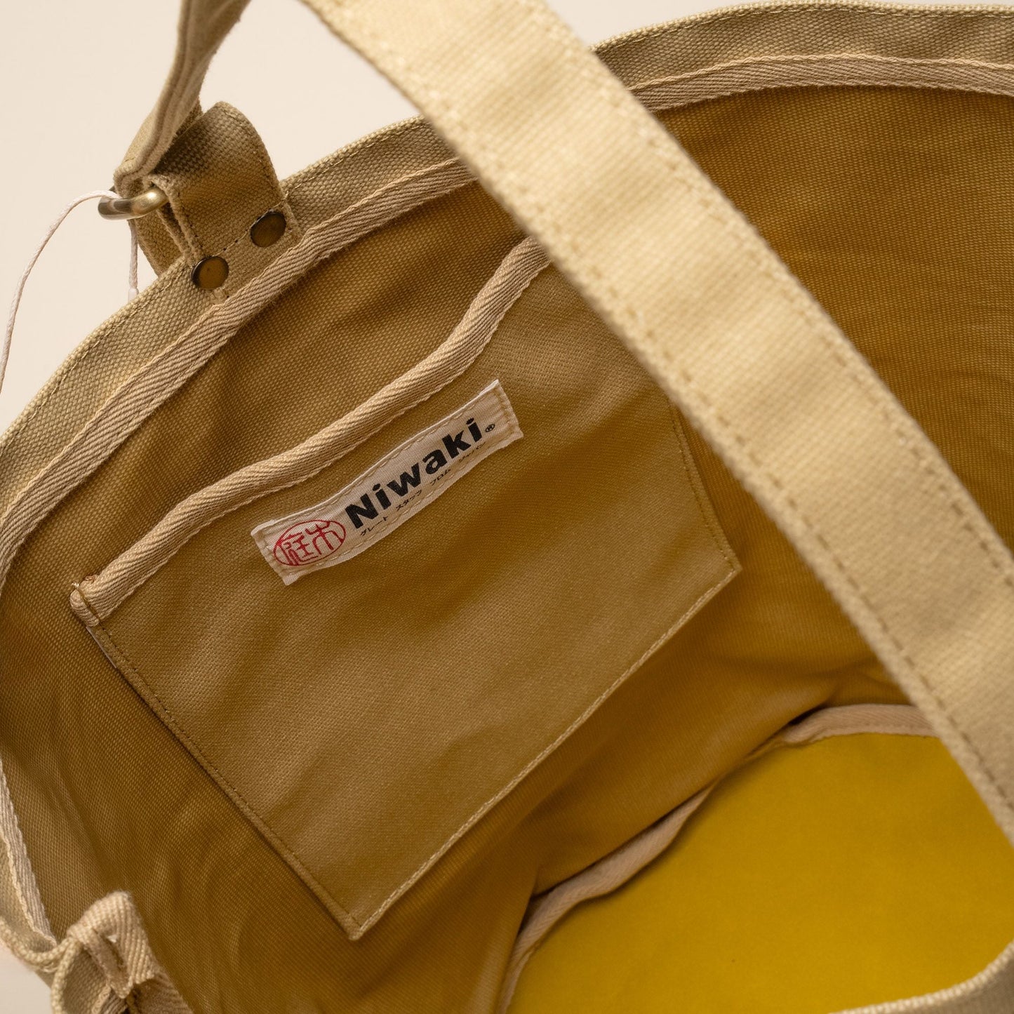 Kantan Bag