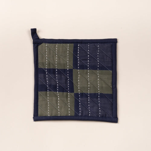 Trellis Pot Holder