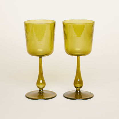 Luisa Calices, Pair