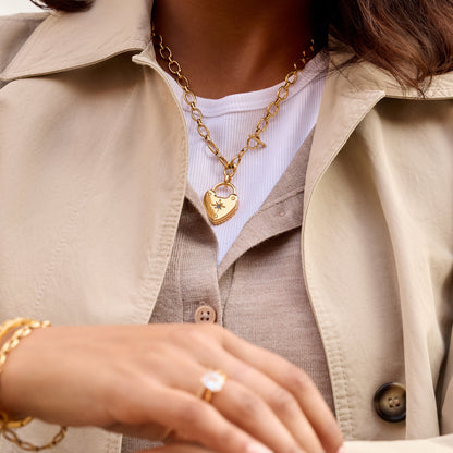 Photo Love Locket Necklace (Gold) - TEST