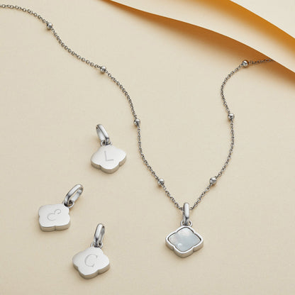 Pearl Clover Necklace (Silver)