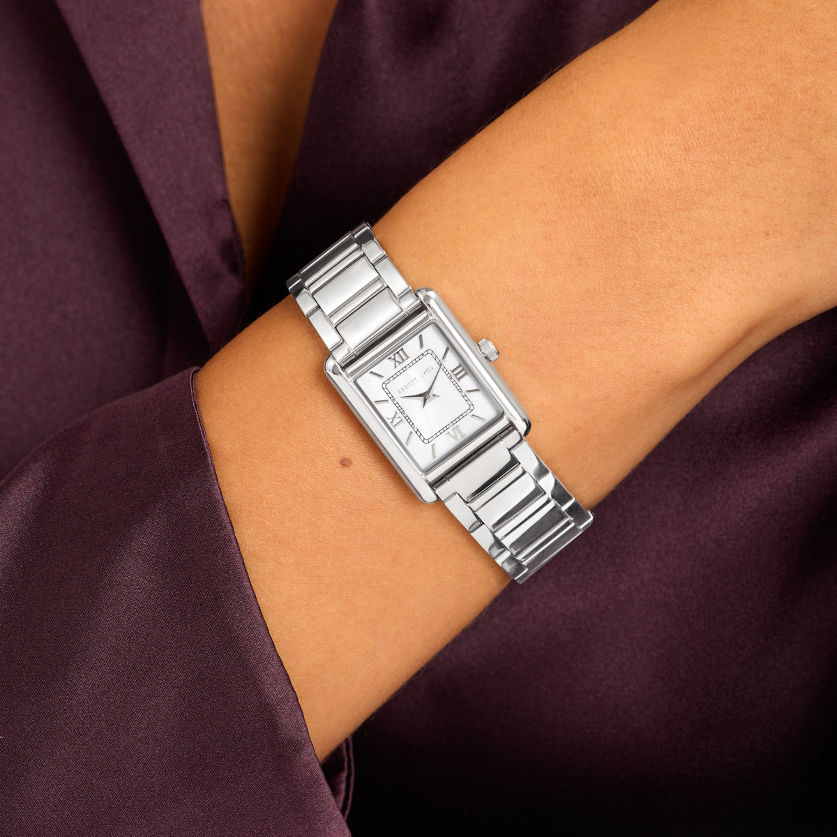 Classic Chelsea 33 Watch (Silver)