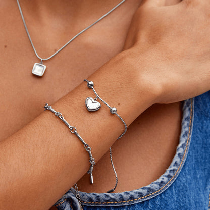 Figaro Silver Knot Chain Bracelet