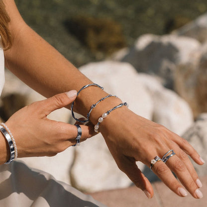 Figaro Silver Knot Chain Bracelet