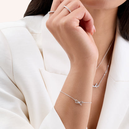 Fine Bow Bracelet (Silver)