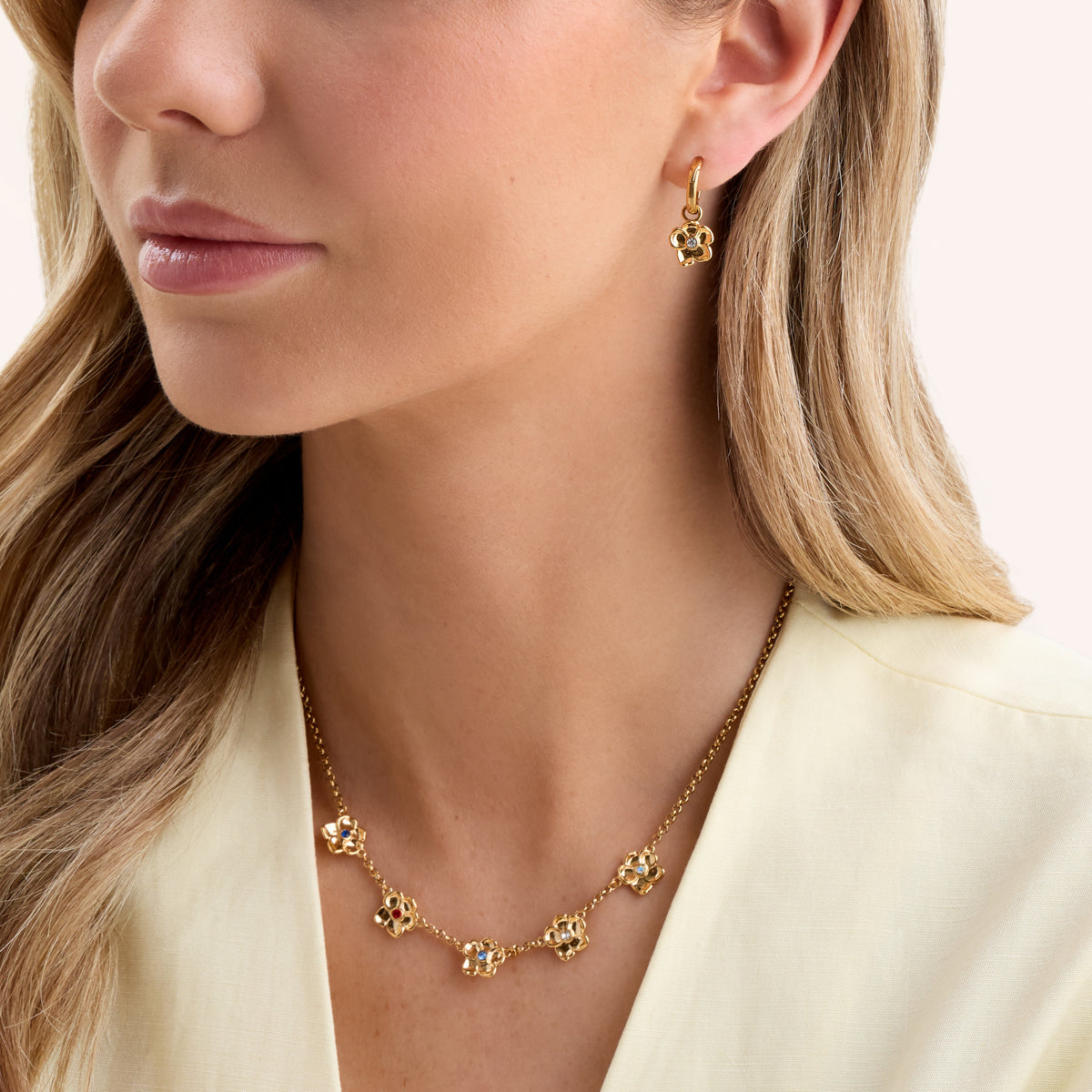 Flower Huggie Earrings (Gold)