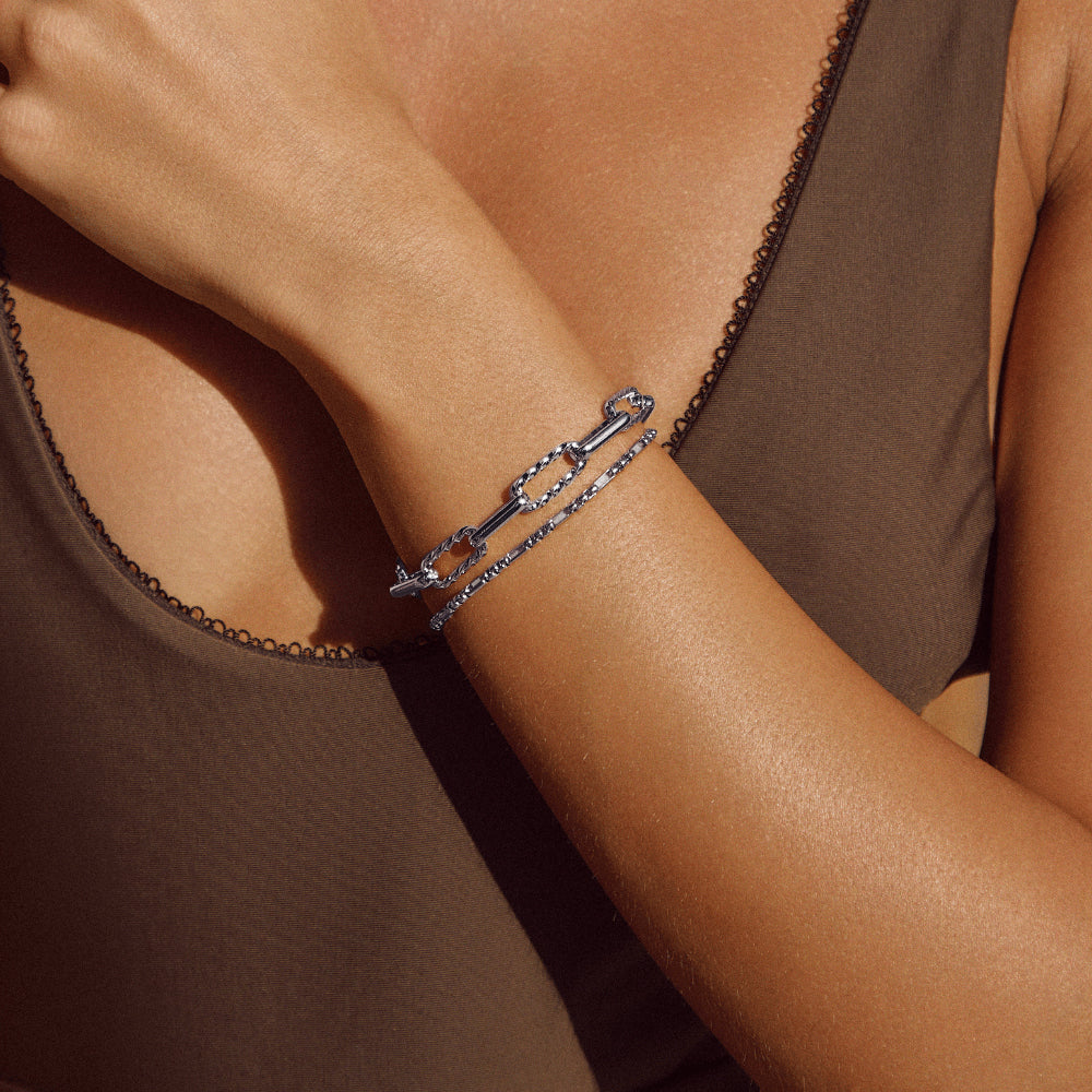 Jihan Chunky Silver Chain Bracelet