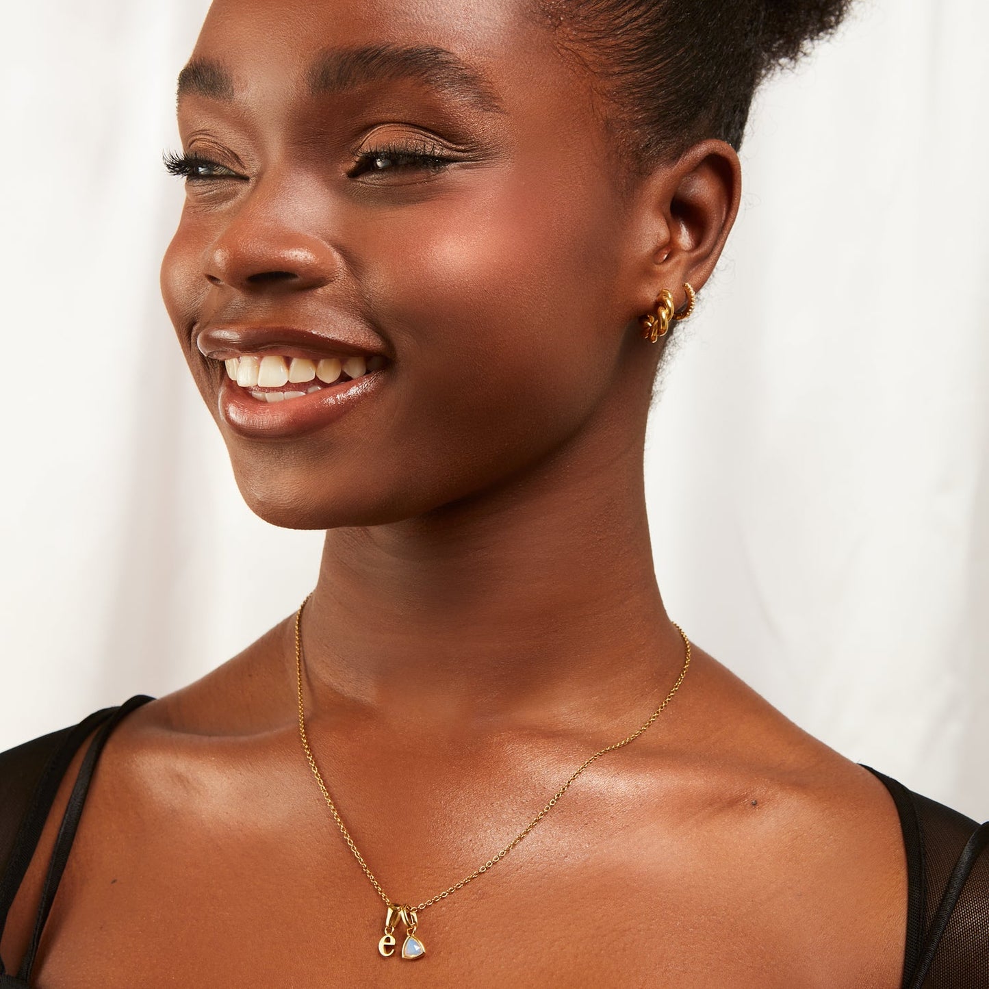 Fine Chain Necklace (Gold)
