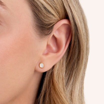 Signature Cut White Quartz Stud Earrings (Gold)