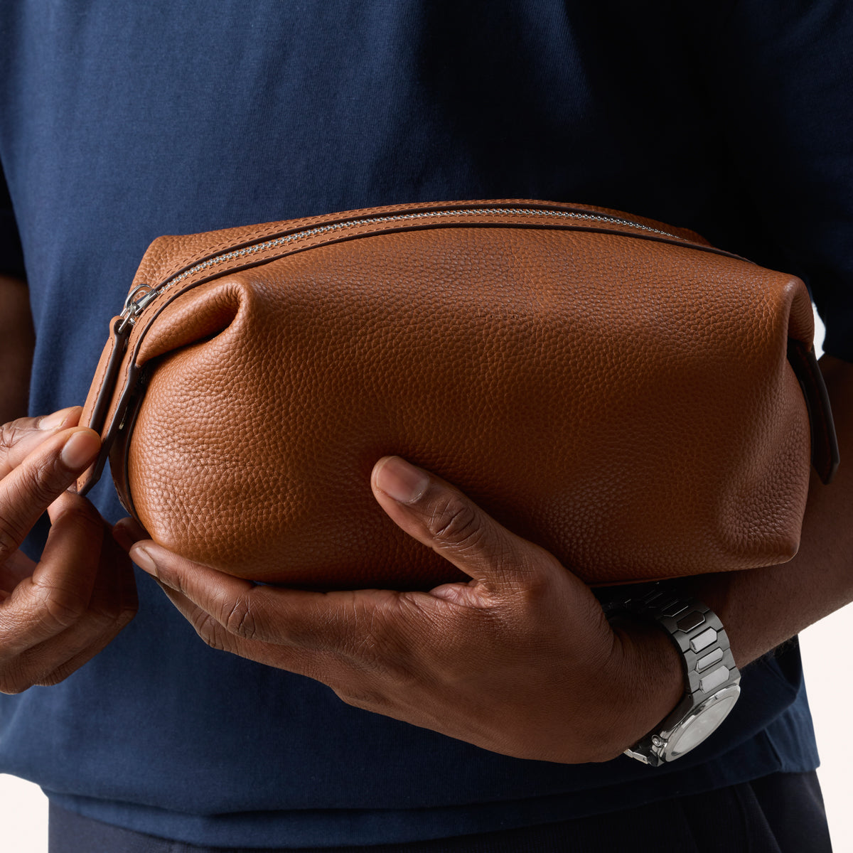Leather Wash Bag (Tan)