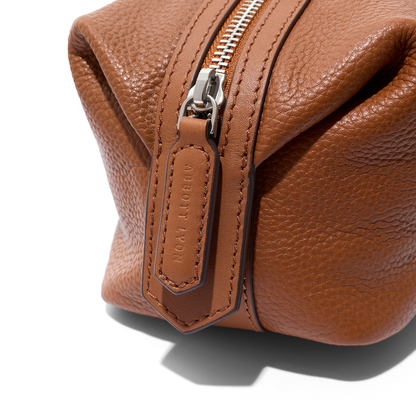 Leather Wash Bag (Tan)