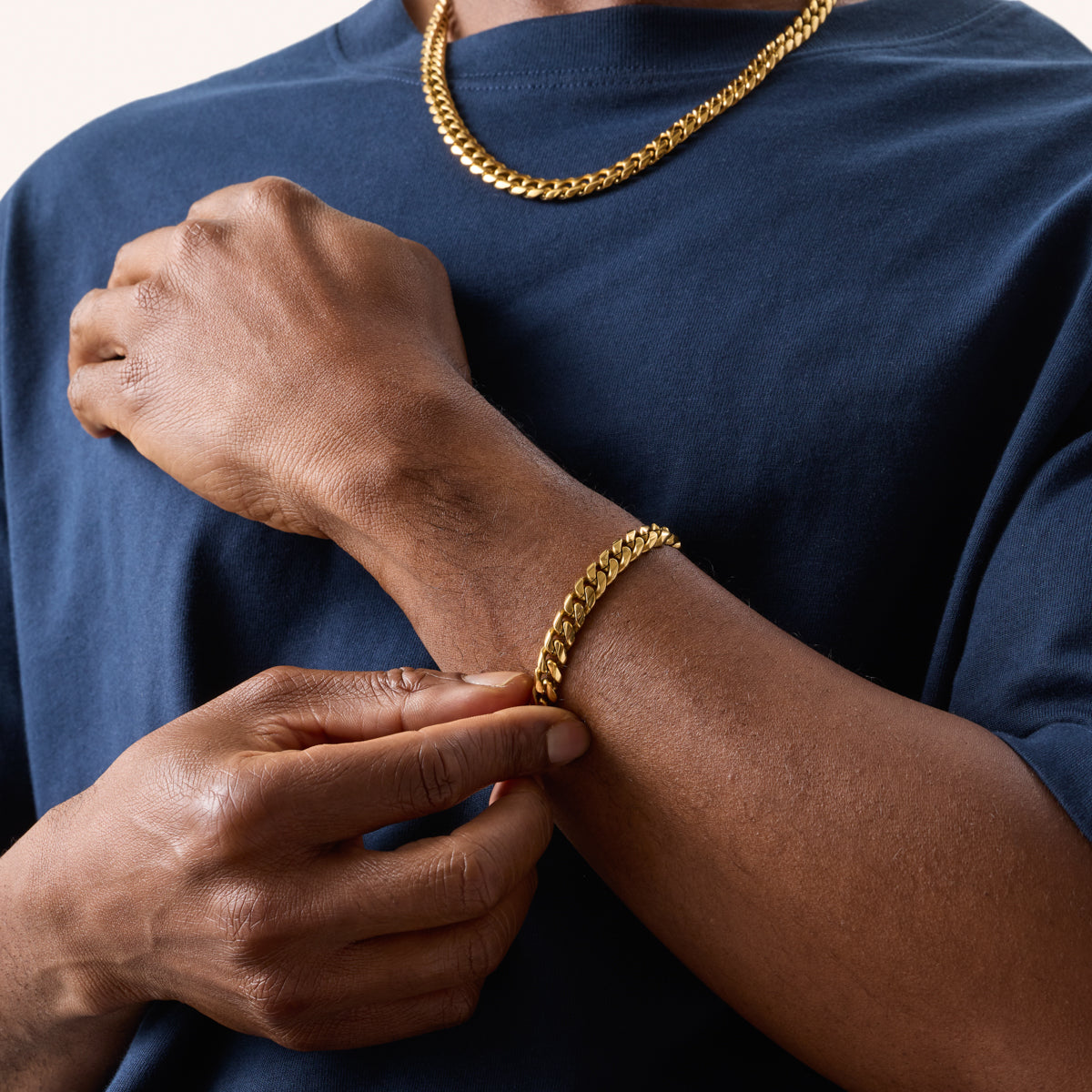 Curb Chain Bracelet (Gold)