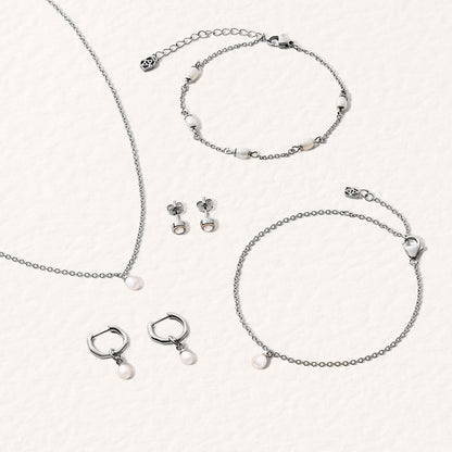 Fine Organic Pearl Necklace Bridesmaid Gift Set (Silver)