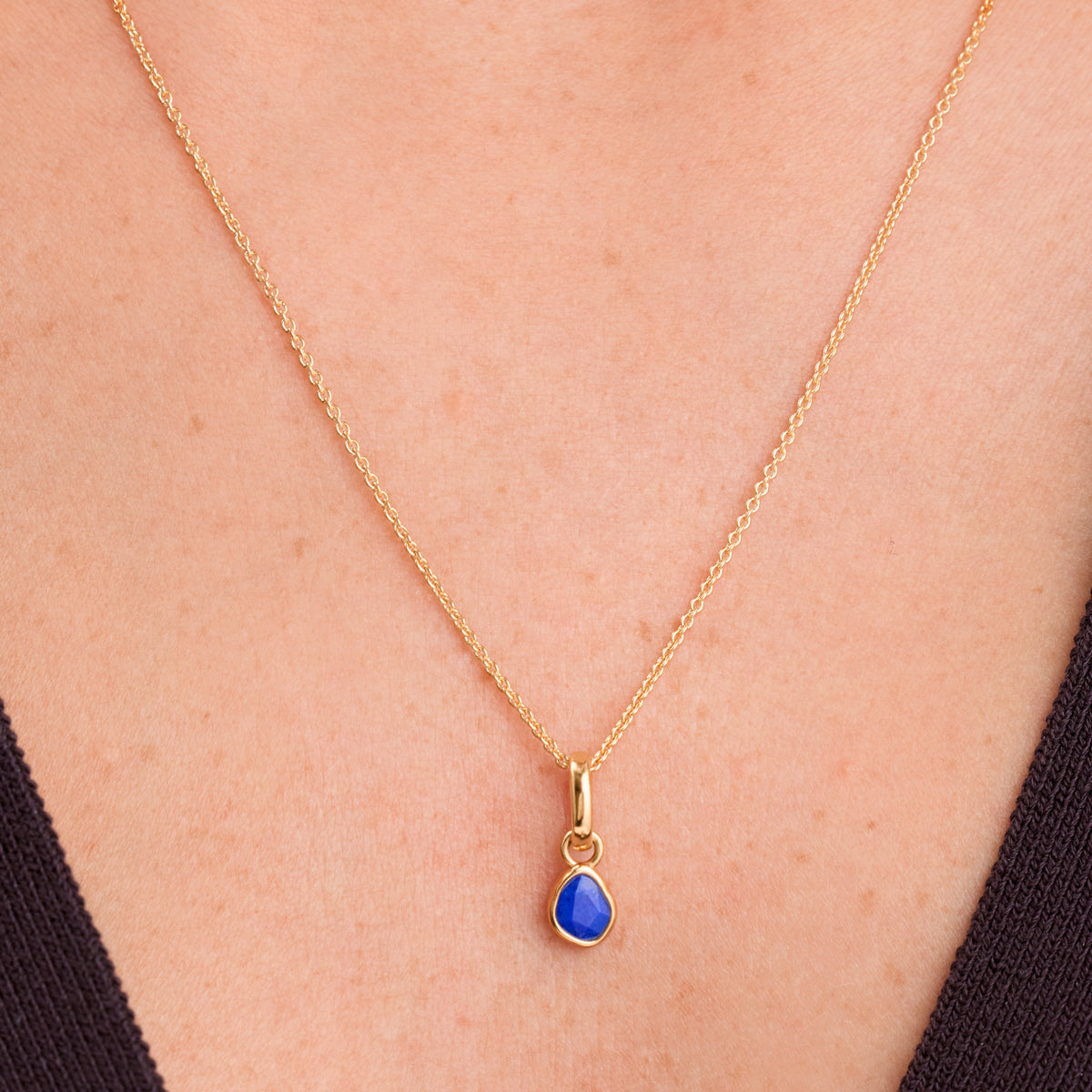 Signature Cut Blue Lapis Necklace (Gold)