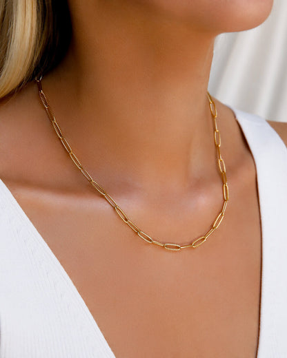 Paperclip Chain Necklace (Gold)