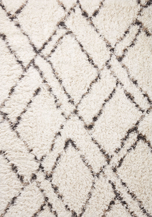 The Rug Corner Angela Rose x Loloi Angela Rose - Amira Ivory / Bark Area Rug