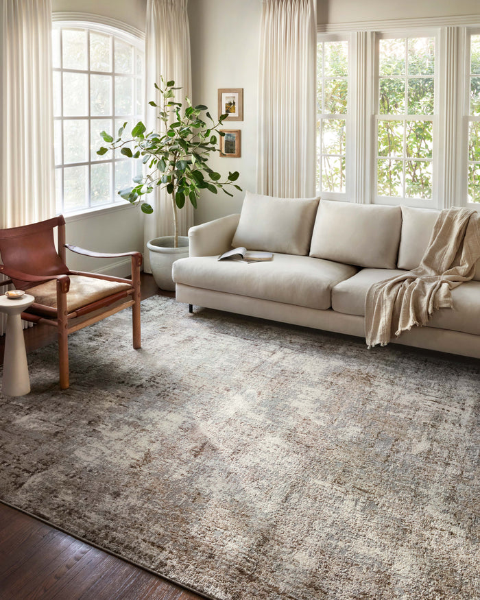 The Rug Corner Loloi II Austen Natural / Mocha