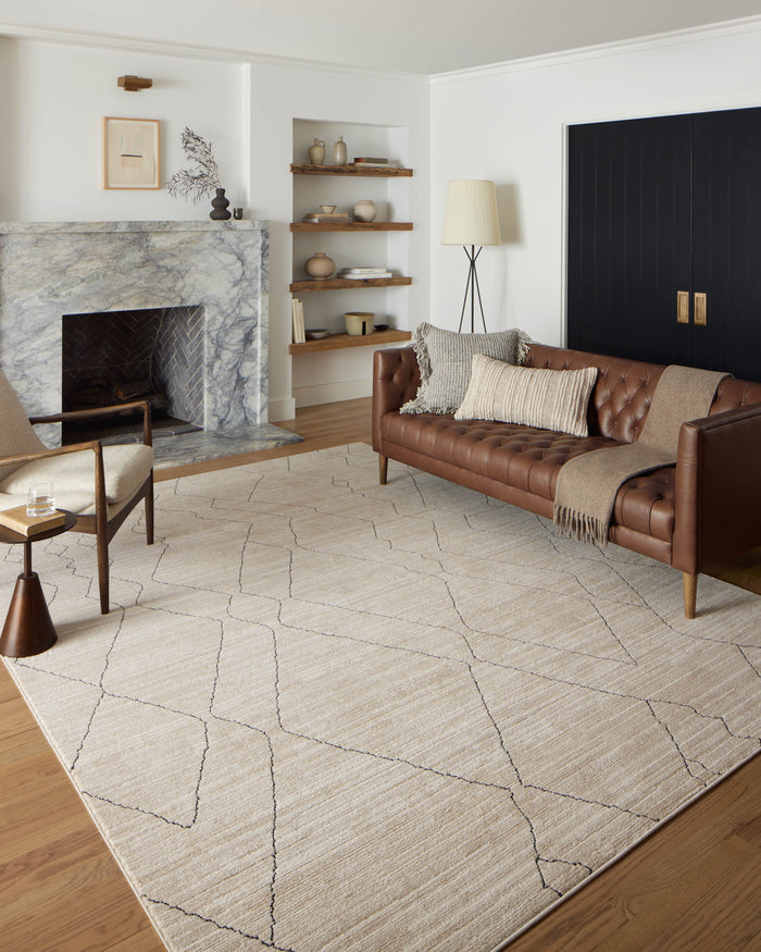 The Rug Corner Loloi II Darby Sand / Charcoal