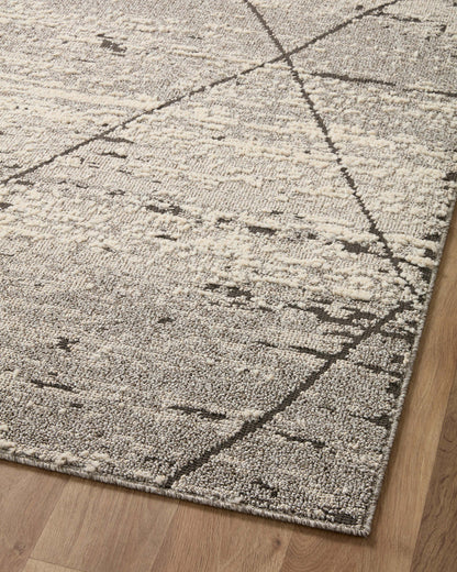 The Rug Corner Loloi II Fabian Grey / Charcoal
