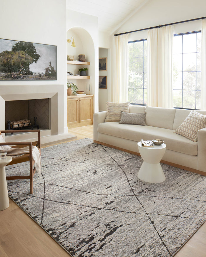The Rug Corner Loloi II Fabian Grey / Charcoal