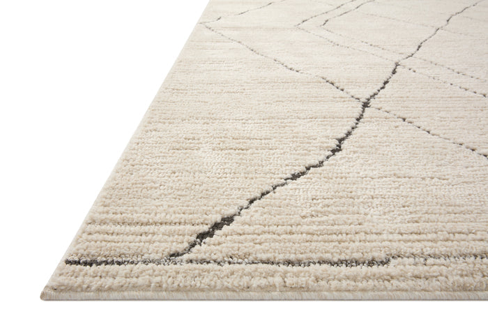 The Rug Corner Loloi II Fabian Ivory / Charcoal