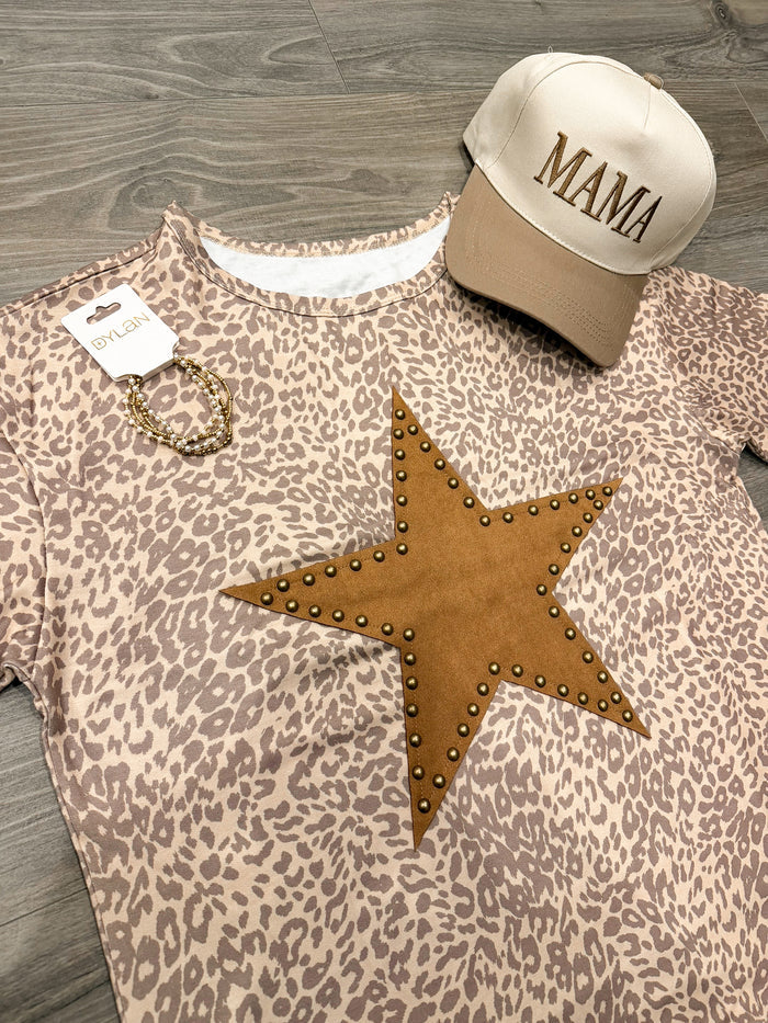 Leopard Retro Star
Studded Patch Tee