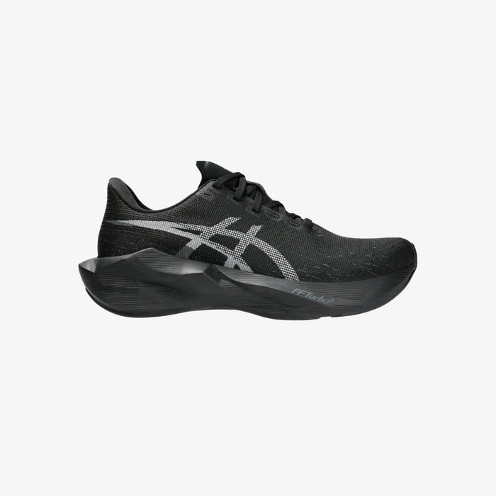 8 / Regular / Black / Black
